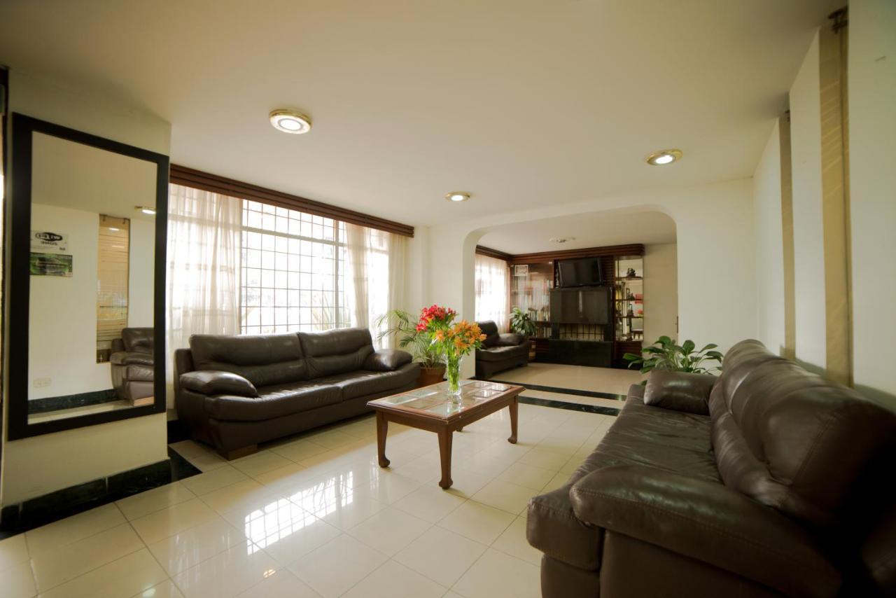 Apartamentos Galerias Μπογκοτά Εξωτερικό φωτογραφία