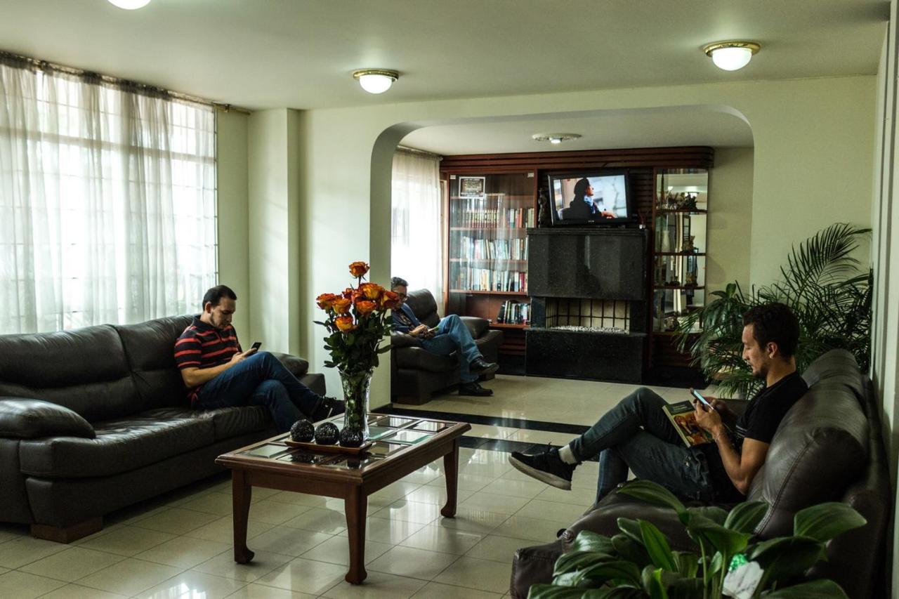 Apartamentos Galerias Μπογκοτά Εξωτερικό φωτογραφία